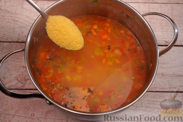 Овощной суп с чечевицей и кускусом