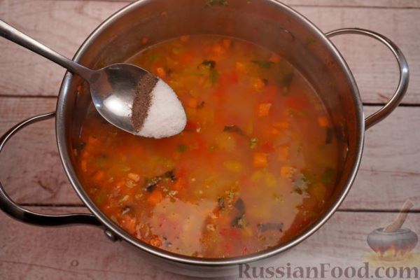 Овощной суп с чечевицей и кускусом